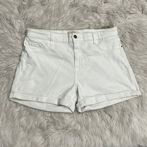 JEN7 by 7 For All Mankind White Stretch Denim Cuffed Shorts Sz 12 - Picture 1 of 13
